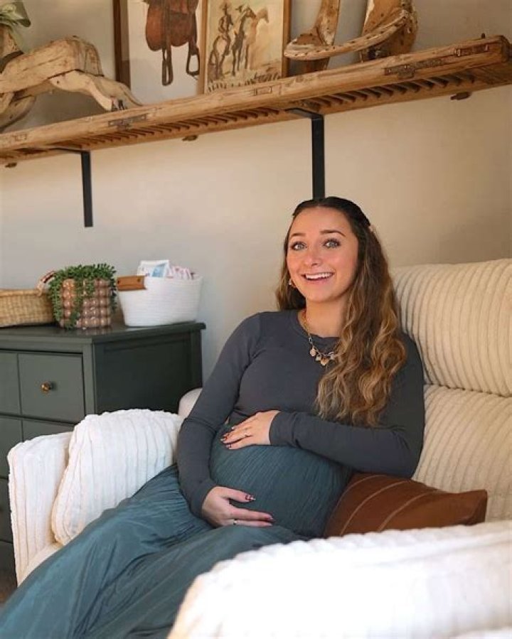Brooklyn McKnight – Bio, Facts & Family Life of YouTube Star