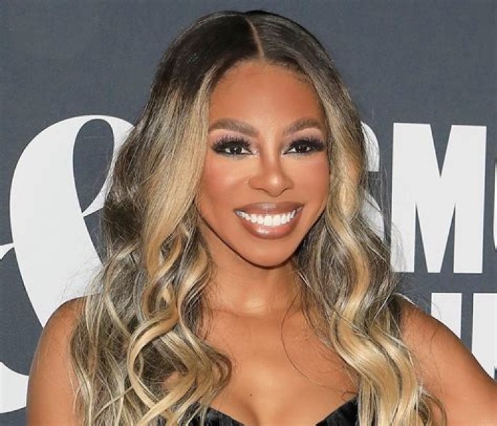 Candiace Dillard Bassett In Workout Gear Says “I Don’t Want To Be Skinny”