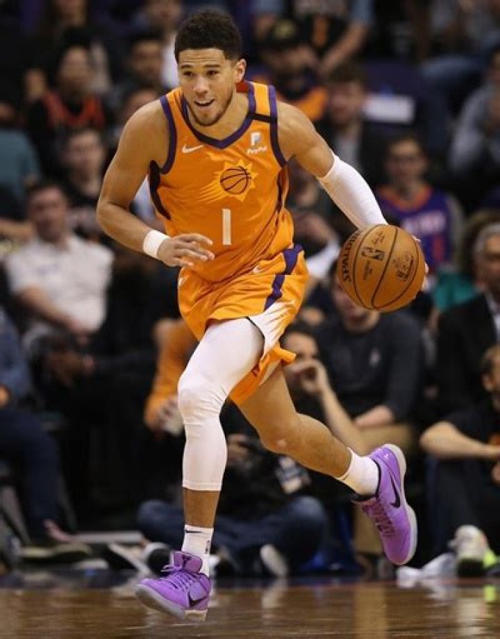 Devin Booker Height Weight Shoe Size Measurements Facts Family
