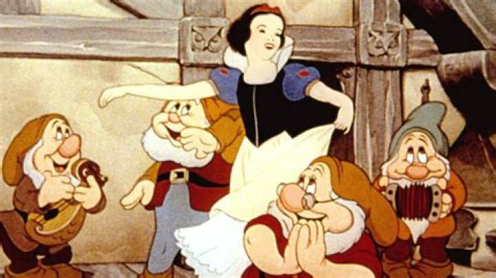 Did Snow White sleep with the Seven Dwarfs? – Celebrity