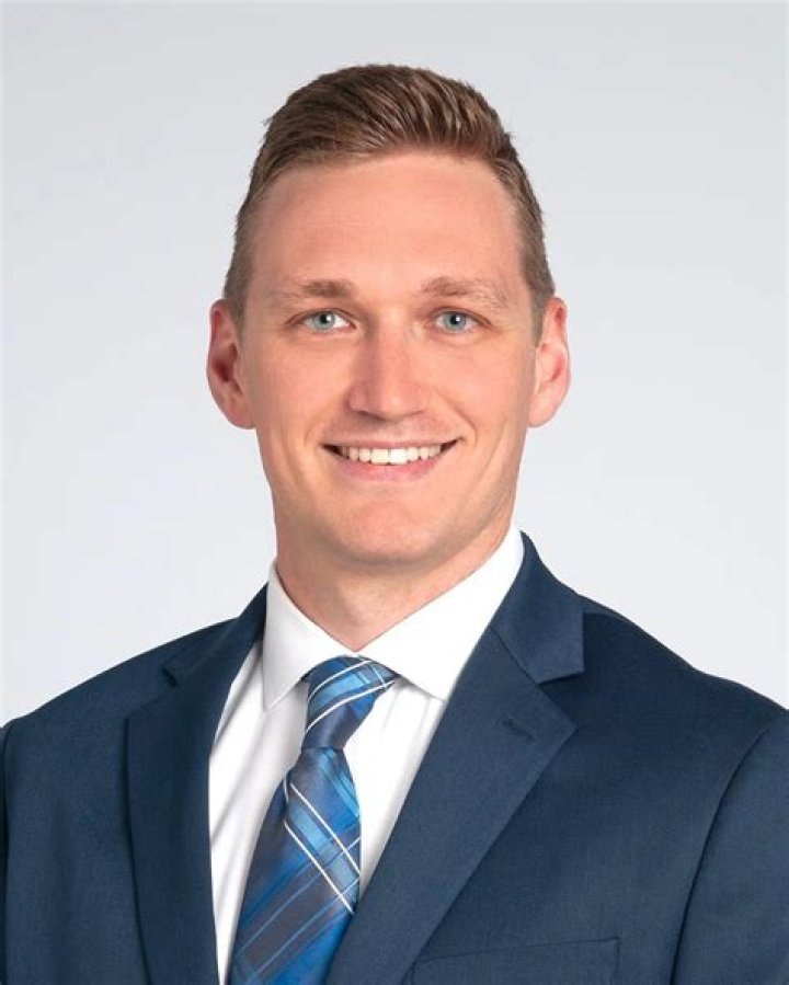 Dr. Ryan Stegenga, MD – Cleveland, OH