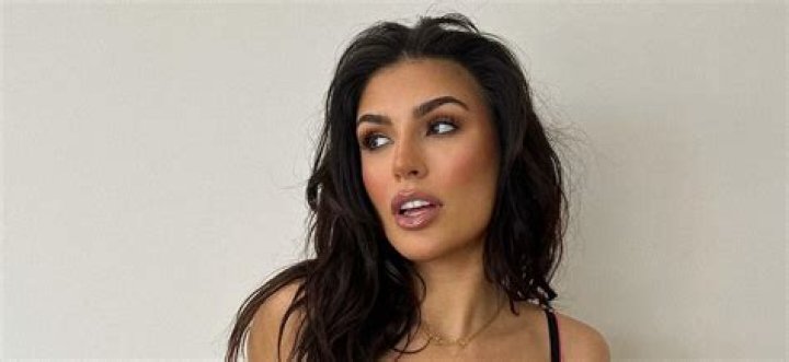 Emily Faye Miller Bathing Suit Says "Mentally I'm Here" — Celebwell