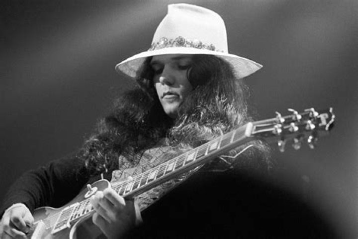 Gary Rossington Biography - Facts, Childhood, Family Life & Achievements