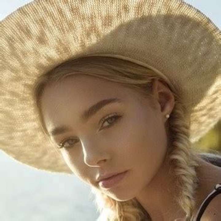 Gwen Rachel [Model] Biography, Wiki, Salary, Height, Age & More
