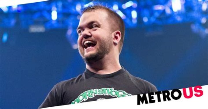 
How Much Money Does Hornswoggle Make? Latest Income Salary
