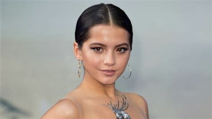 
How Much Money Does Isabela Moner Make? Latest Income Salary
