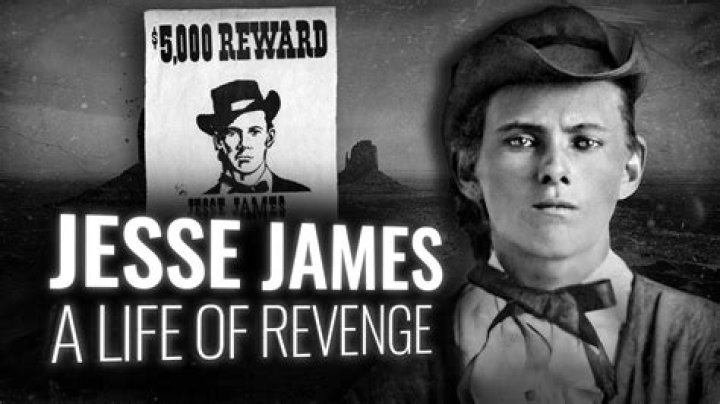 
How Much Money Does Jesse James Make? Latest Income Salary
