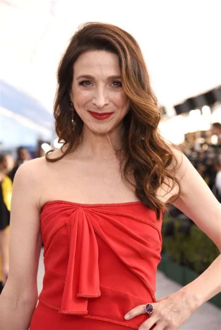 
How Much Money Does Marin Hinkle Make? Latest Income Salary
