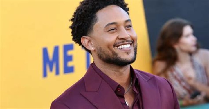 
How Much Money Does Tahj Mowry Make? Latest Income Salary
