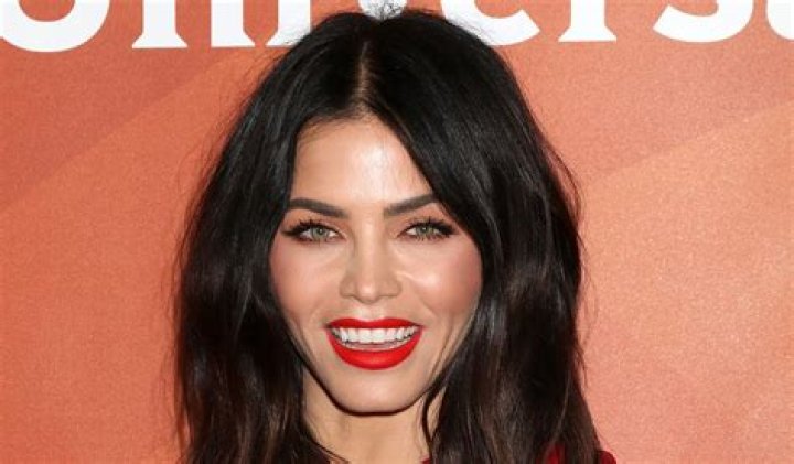 Jenna Dewan Shares Swimsuit Photo Laughing in Pool