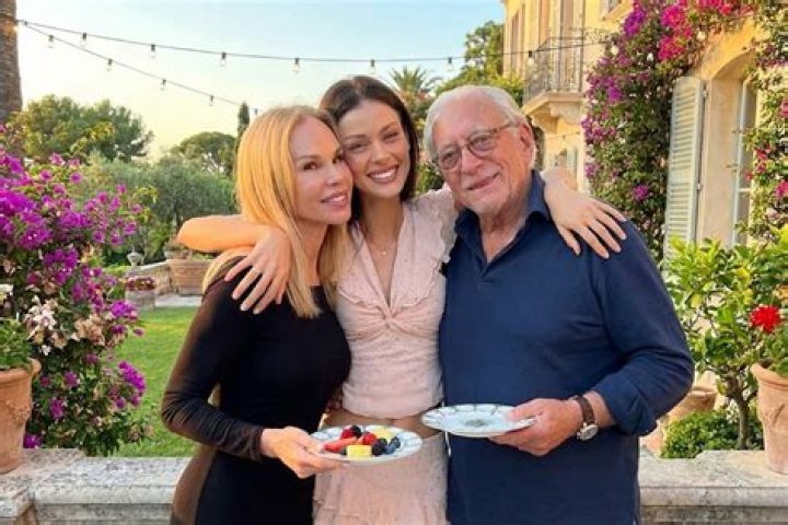 Jorge Labarga Wiki, Age, Wife, Salary, Net Worth, Parents & More