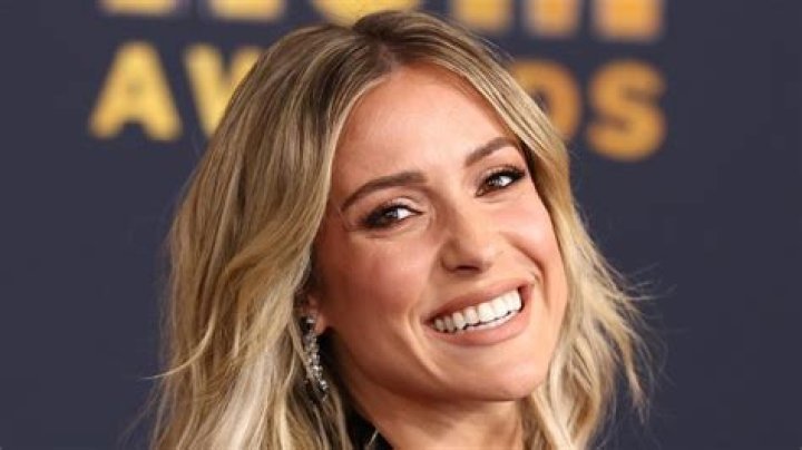 Kristin Cavallari in Swimsuit Enjoys "Sunny Sunday" — Celebwell