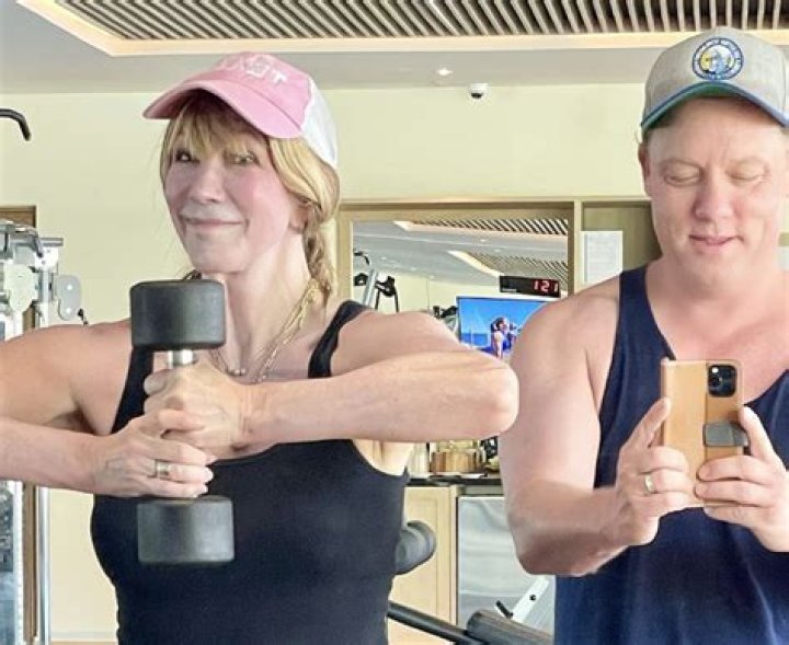 Leeza Gibbons In Workout Gear Says “Tough Times Never Last, Tough People Do”