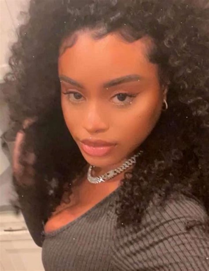 Model Malessa Mooney Wiki, Obituary, Age, Parents, Sister, Boyfriend and More