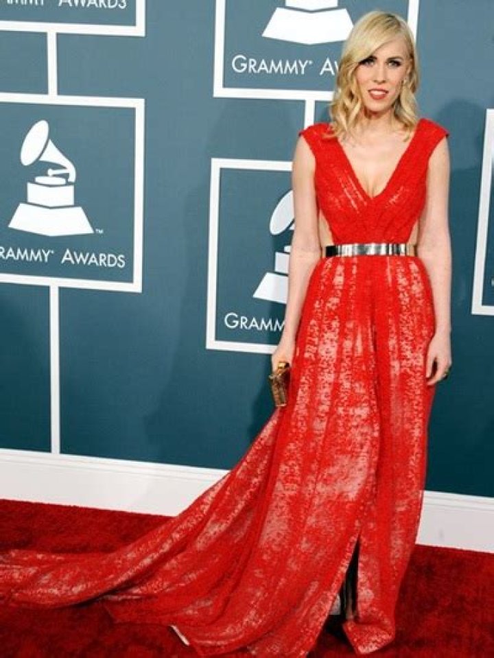 Natasha Bedingfield Height Weight Body Measurements Stat Facts Family