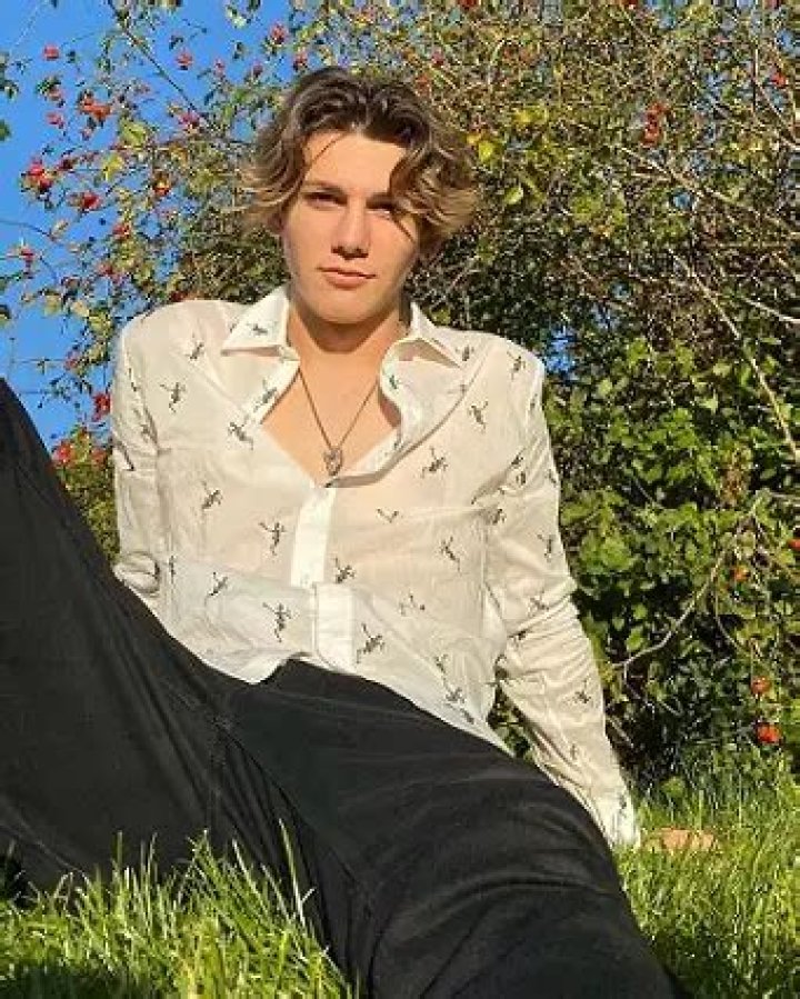 Nichlmao (Instagram Star) Wiki, Girlfriend, Net Worth, Age & More