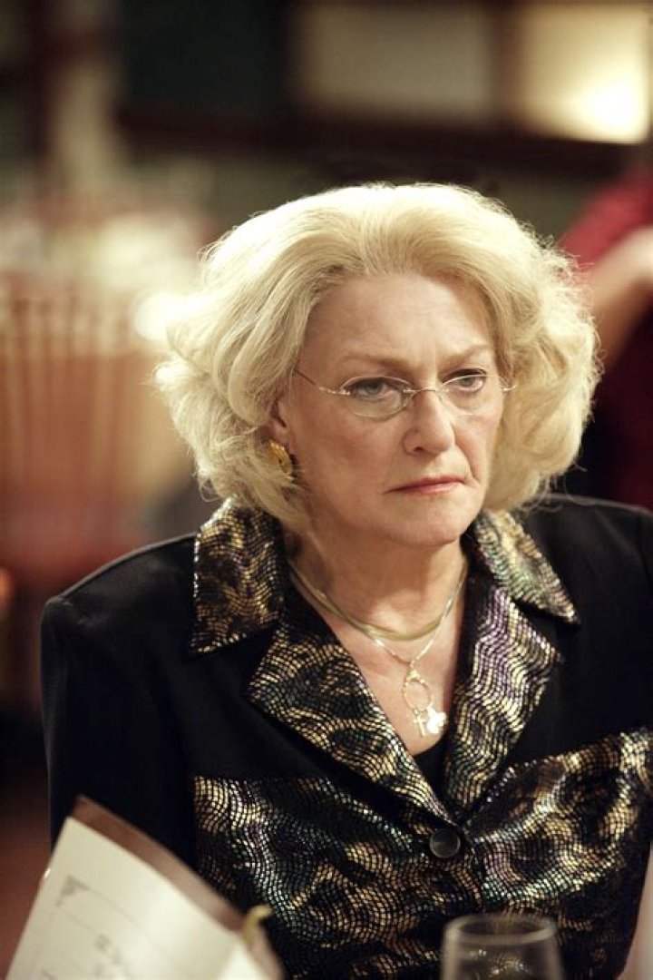 Suzanne Shepherd Age, Biography, Net-Worth