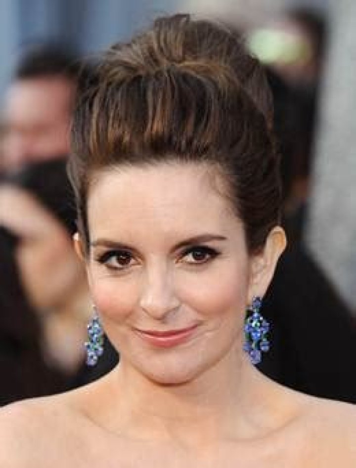 Tina Fey Body Measurements Bra Size Height Weight Shoe Stats