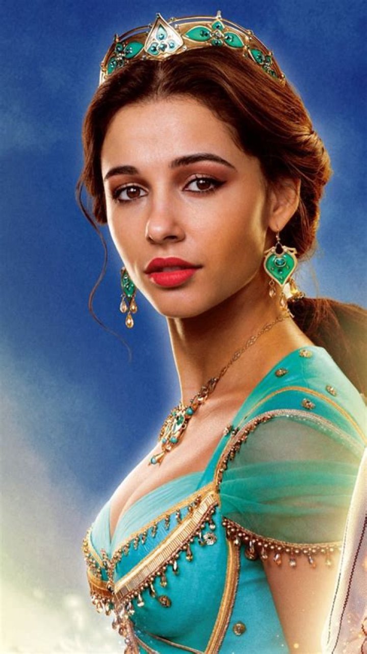 What ethnicity is Jasmine Aladdin? – Celebrity