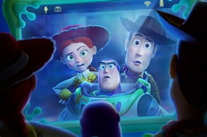 What is the blue rabbit’s name in Toy Story 4? – Celebrity