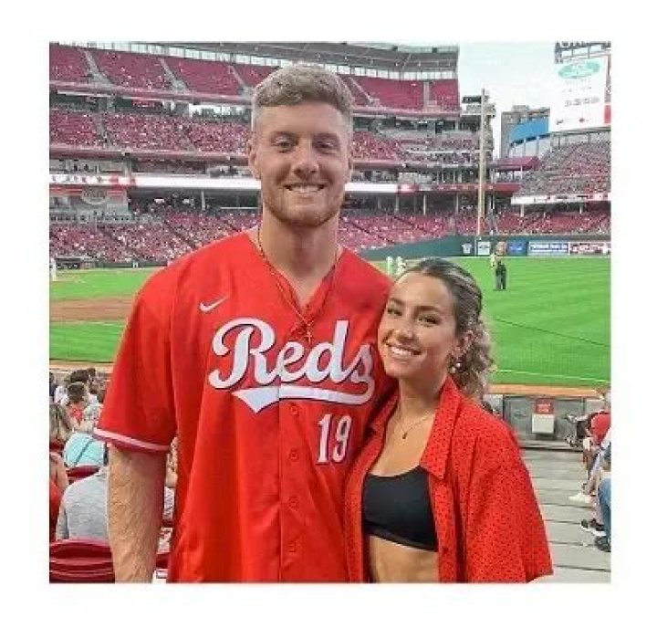 Will Levis Girlfriend Gia Duddy Wiki, Age, Height, Net Worth & School