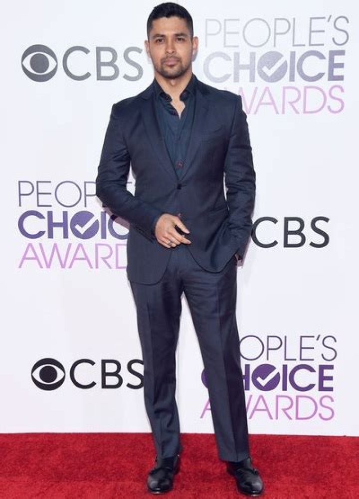 Wilmer Valderrama Height Weight Body Measurements Shoe Size Age Facts
